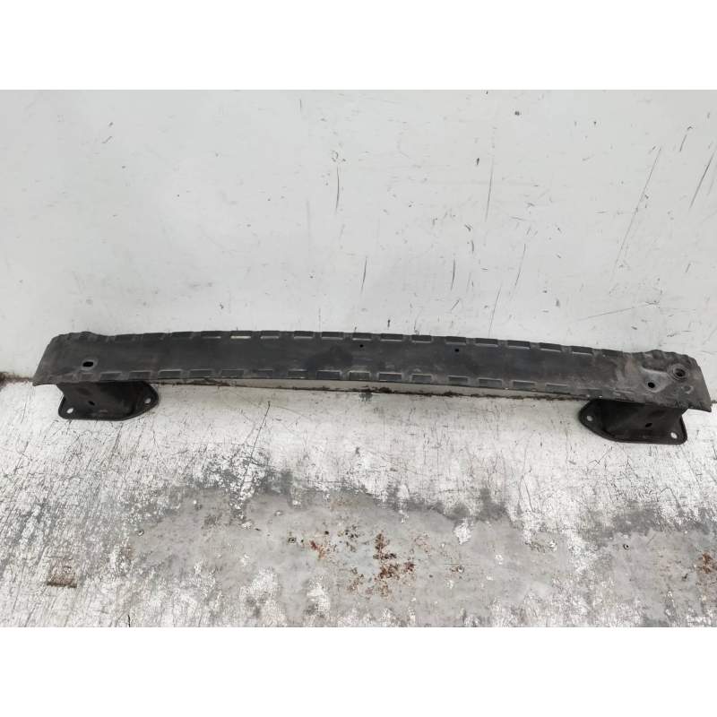 Recambio de refuerzo paragolpes trasero para ford focus turn. referencia OEM IAM KA99764000204  