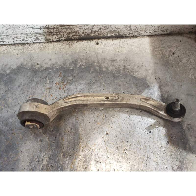 Recambio de brazo suspension inferior delantero derecho para audi a8 (4e2) 4.2 quattro referencia OEM IAM   