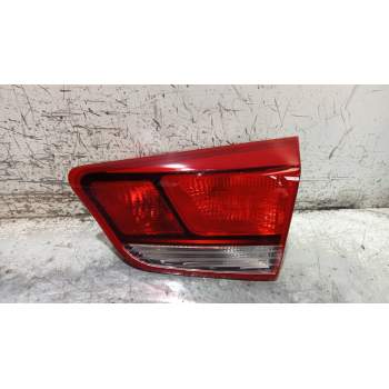 PILOTO TRASERO DERECHO INTERIOR 92404H8 