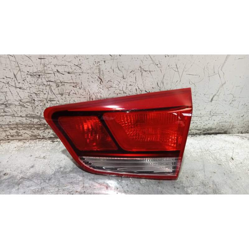 Recambio de piloto trasero derecho interior para kia rio (yb) drive referencia OEM IAM 92404H8  