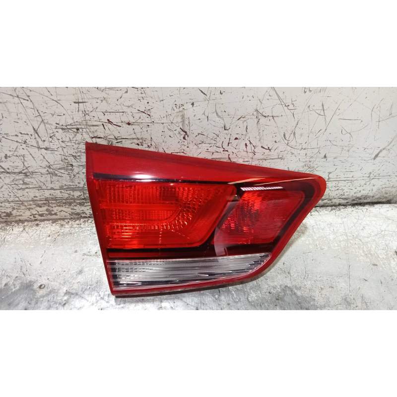 Recambio de piloto trasero izquierdo interior para kia rio (yb) drive referencia OEM IAM 92403H8  