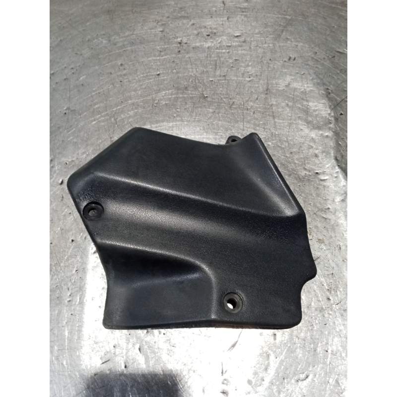 Recambio de moldura para honda st st 1100 pan european (sc26) referencia OEM IAM 50350MT30100  DERECHA