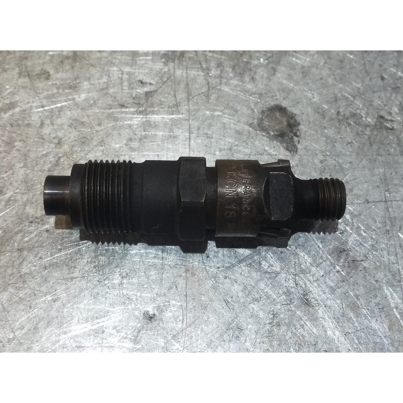 Recambio de inyector para nissan vanette cargo vanette cargo combi - 5 referencia OEM IAM KCN18P1  BOSCH