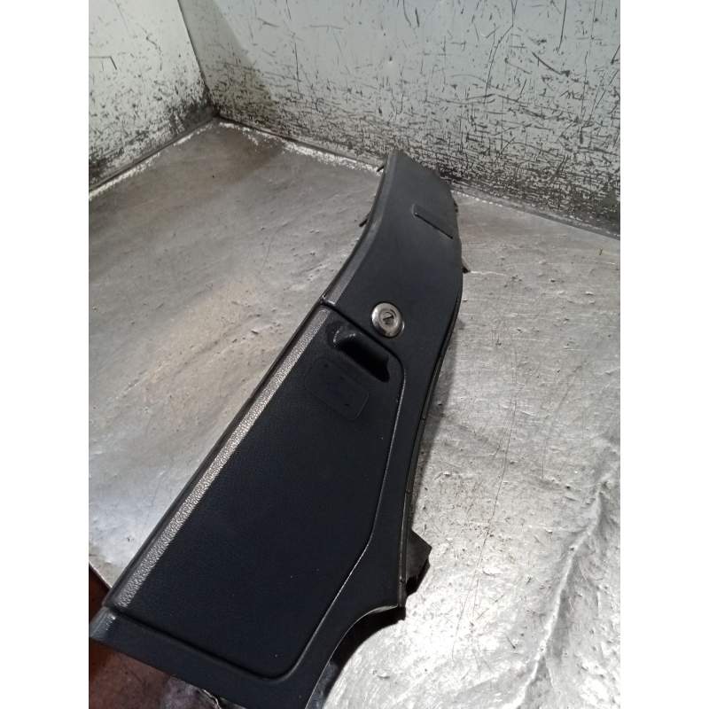 Recambio de moldura para honda st st 1100 pan european (sc26) referencia OEM IAM 64226MT300100  DERECHO