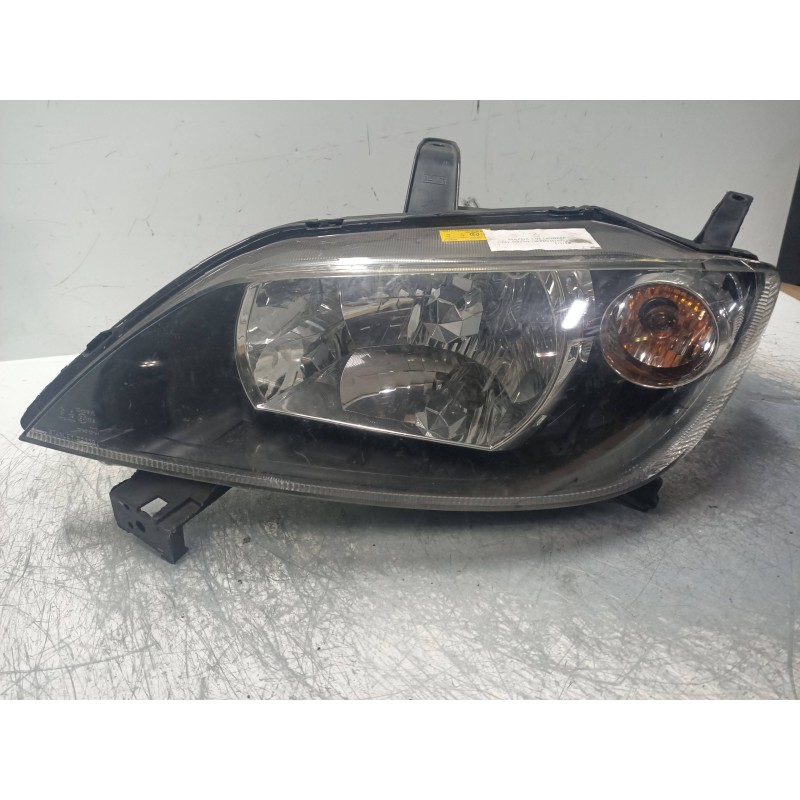 Recambio de faro izquierdo para mazda 2 berlina (dy) 1.4 diesel cat referencia OEM IAM   