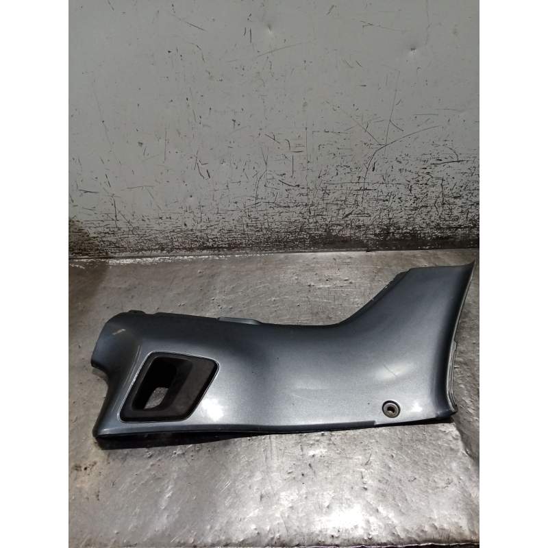 Recambio de moldura para honda st st 1100 pan european (sc26) referencia OEM IAM 83600MT3A  DERECHO