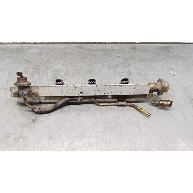 Recambio de rampa inyectora para honda logo (ga) 1.3 (ga3) referencia OEM IAM  13G 1999