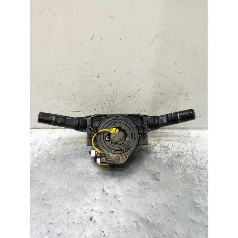 Recambio de mando luces para mazda 6 hatchback (gh) 1.8 mzr referencia OEM IAM GS1R66120A6H LK0142647716 901250815603749 2007