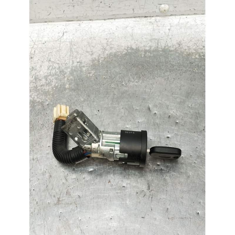 Recambio de conmutador de arranque para citroën c1 seduction referencia OEM IAM 73678312  2011