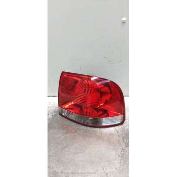 PILOTO TRASERO DERECHO 7L6945096K 