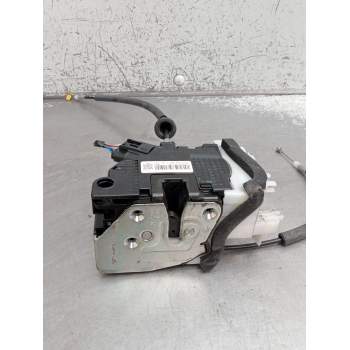 MOTOR CIERRE CENTRALIZADO DELANTERO DERECHO 81320A4010 5P 2013