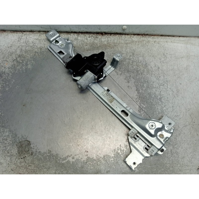 Recambio de elevalunas trasero derecho para peugeot 5008 premium referencia OEM IAM 9682808680 912028108 5P