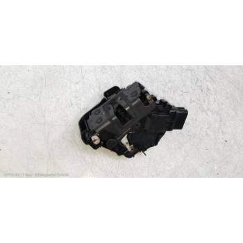 MOTOR CIERRE CENTRALIZADO TRASERO DERECHO 3M5AR26412BP 5P 2003