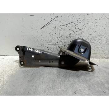 BRAZO SUSPENSION SUPERIOR TRASERO DERECHO 