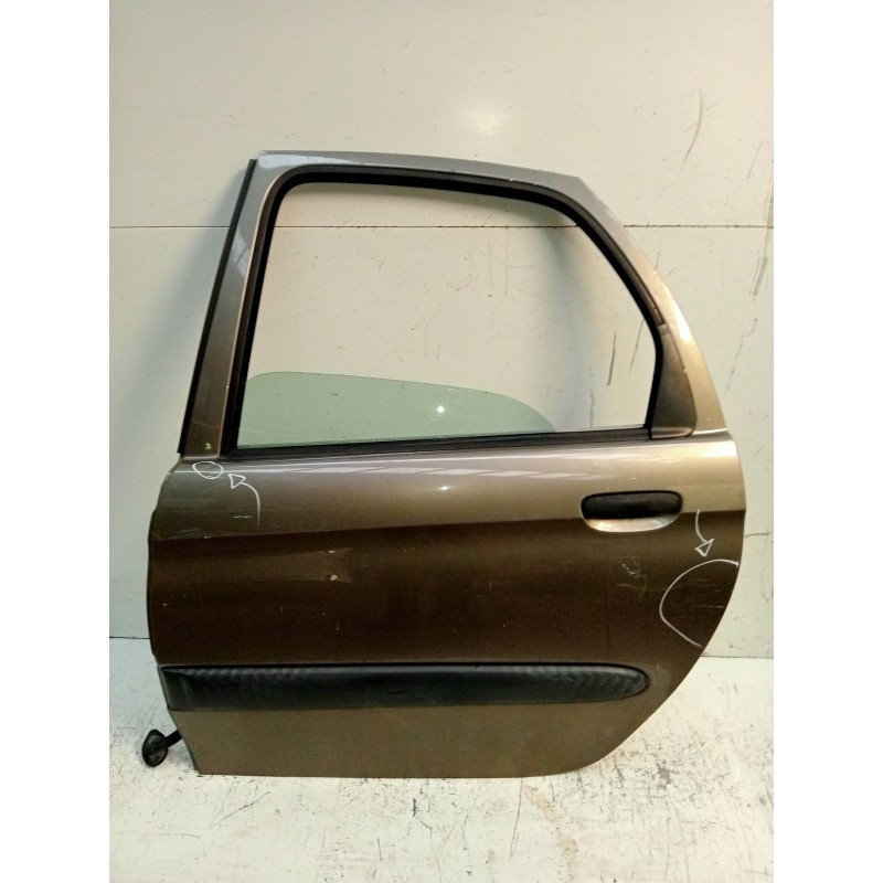 Recambio de puerta trasera izquierda para citroen xsara picasso 1.6 hdi 90 lx plus referencia OEM IAM   5P