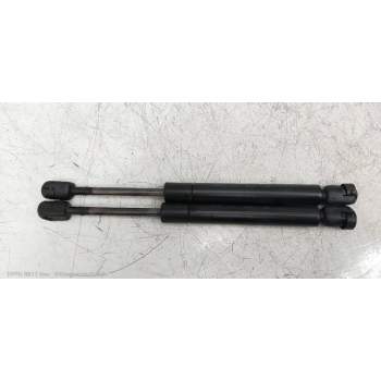 AMORTIGUADORES MALETERO / PORTON 84430AV600 4P