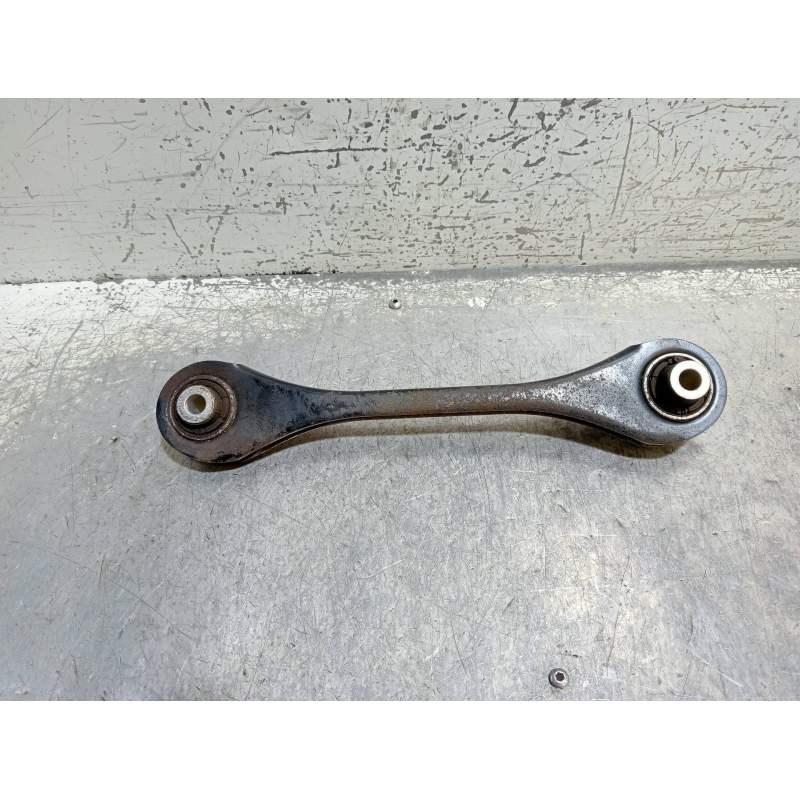 Recambio de brazo suspension inferior trasero derecho para audi a3 (8vk) basic referencia OEM IAM   