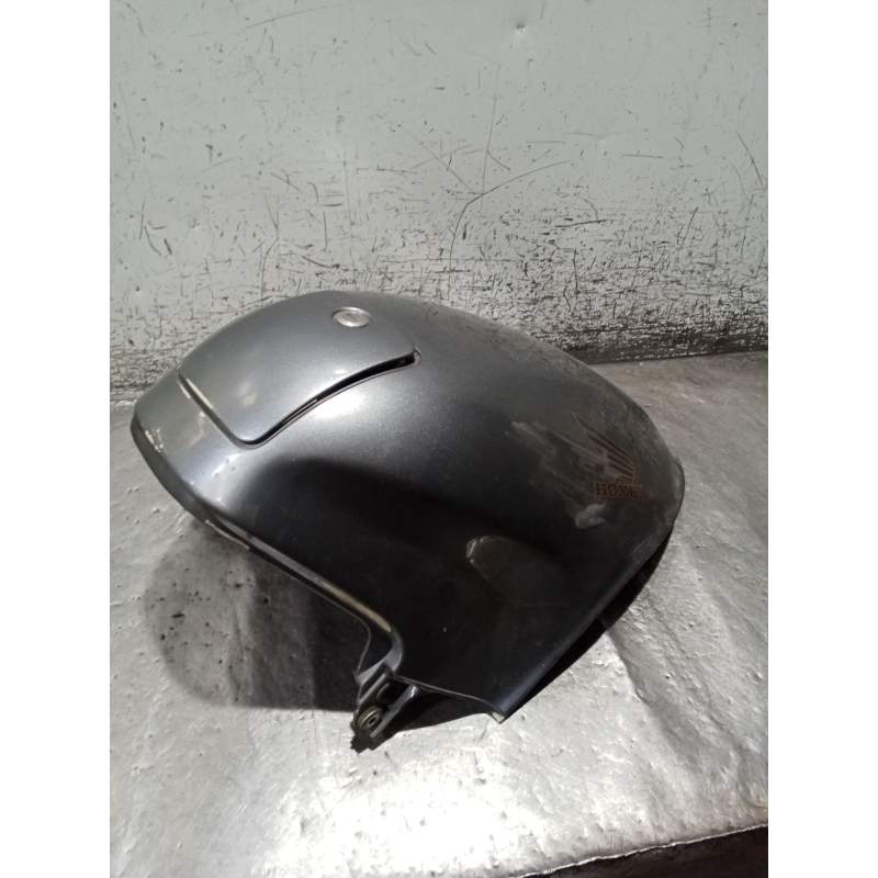 Recambio de moldura para honda st st 1100 pan european (sc26) referencia OEM IAM 83150MT30100  MOLDURA DEPOSITO