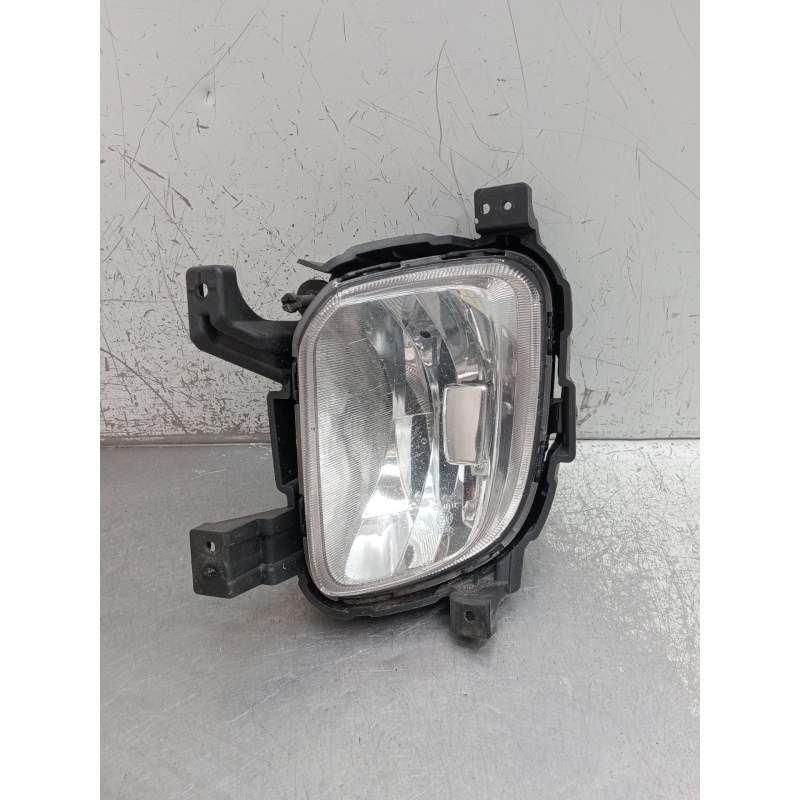 Recambio de faro antiniebla izquierdo para kia carens iv 1.7 crdi referencia OEM IAM   2013