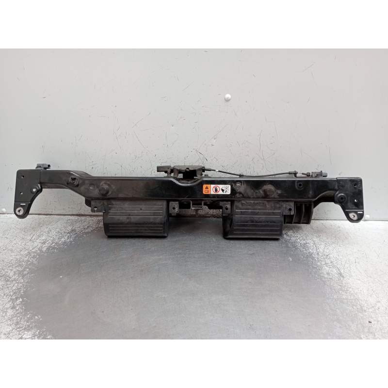 Recambio de panel frontal para kia carens iv 1.7 crdi referencia OEM IAM   2013