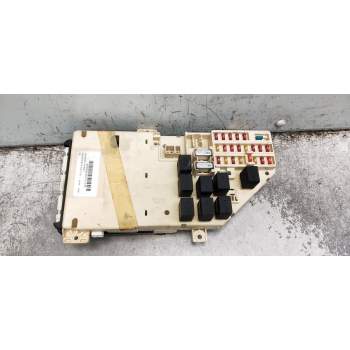CAJA RELES / FUSIBLES 04602282AE P04602282AE 