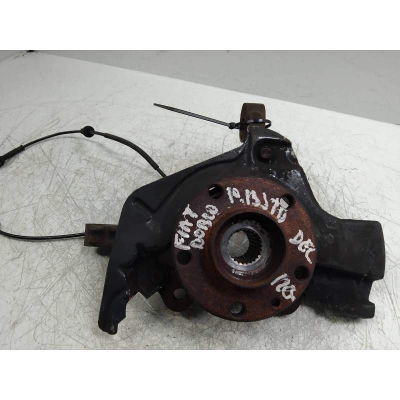 Recambio de mangueta delantera izquierda para fiat doblo 1.3 16v jtd cat referencia OEM IAM  13JTD 2010