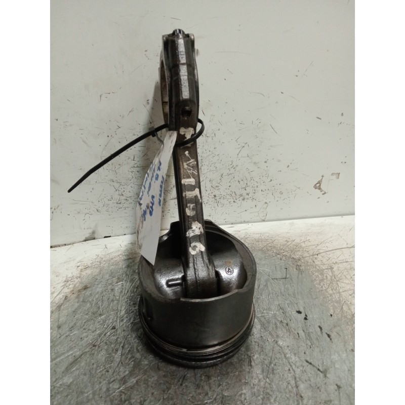 Recambio de piston para mercedes vito (w638) caja cerrada 110 cdi  (638.094) referencia OEM IAM 8857  