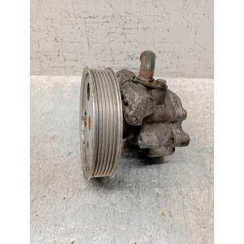 BOMBA DIRECCION 8E0145153 18G 2001