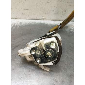 MOTOR CIERRE CENTRALIZADO DELANTERO DERECHO 8F26B0322 5P 2007