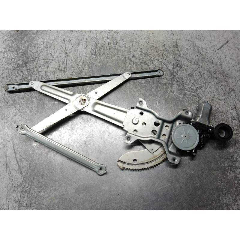 Recambio de elevalunas delantero izquierdo para suzuki swift berlina (mz) gl (3-ptas.) referencia OEM IAM 8346063J00 2621003380 