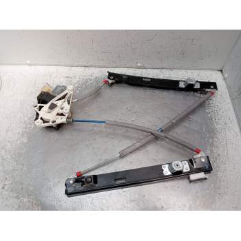 ELEVALUNAS TRASERO IZQUIERDO AV1114A389L4 5P 2016
