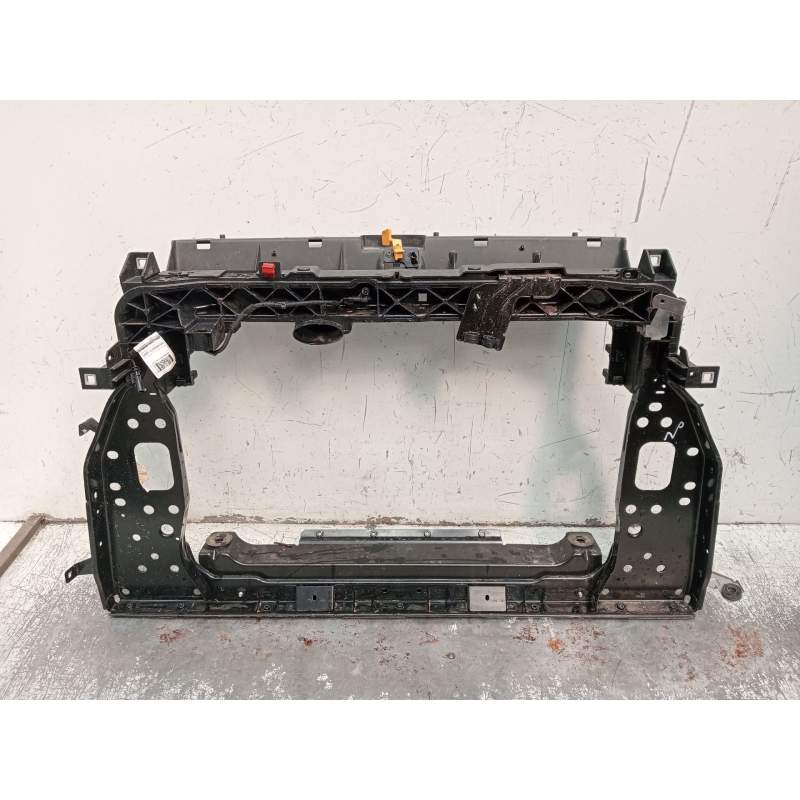 Recambio de panel frontal para jeep renegade referencia OEM IAM   2021