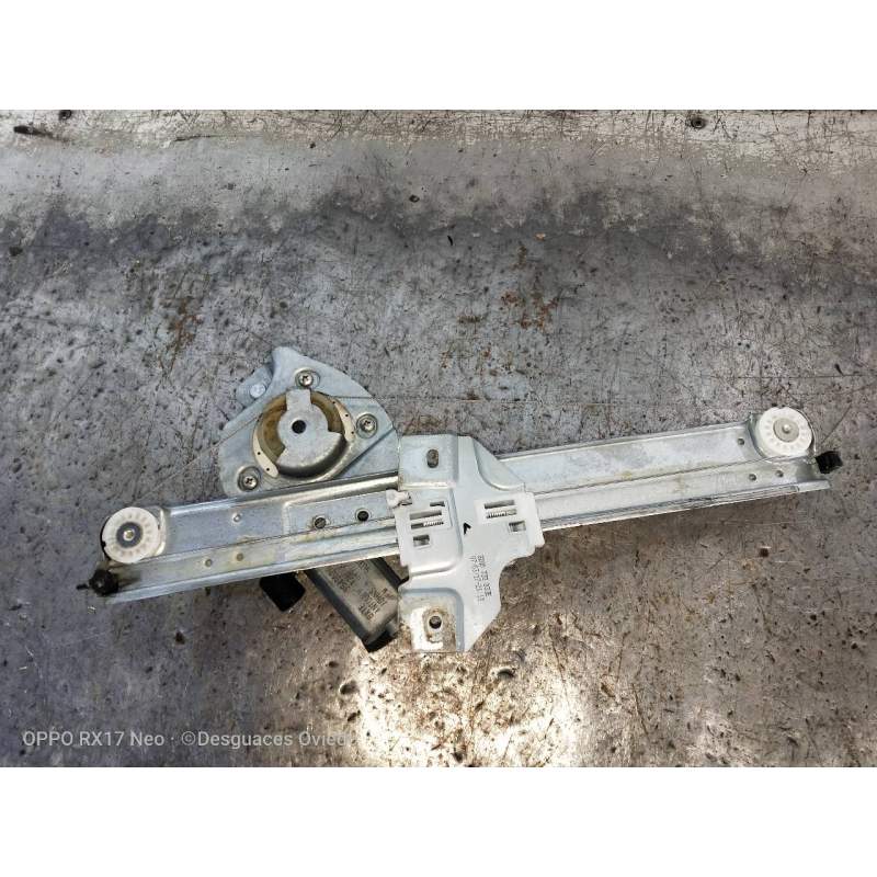 Recambio de elevalunas trasero izquierdo para dacia duster ii comfort referencia OEM IAM 8200733833E 5P 2017