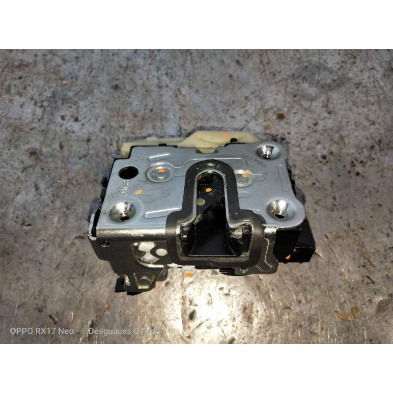 Recambio de motor cierre centralizado delantero derecho para dacia duster ii comfort referencia OEM IAM  5P 2017