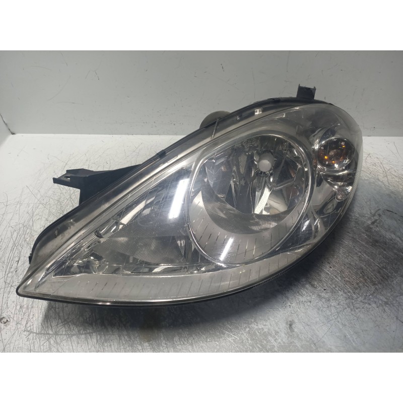 Recambio de faro izquierdo para mercedes clase a (w169) 2.0 cdi cat referencia OEM IAM A1698200161 0301197201 