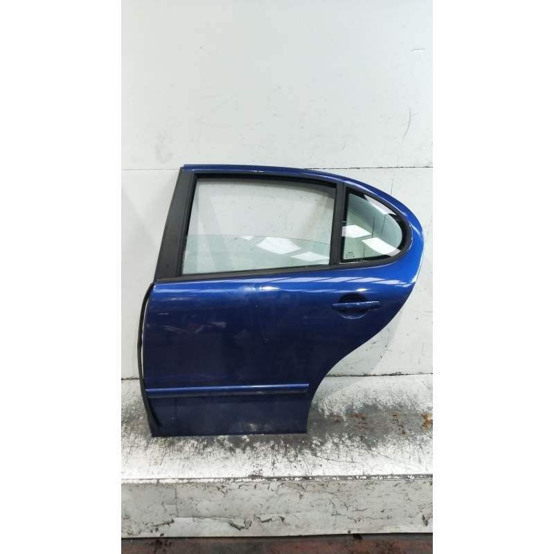 Recambio de puerta trasera izquierda para seat leon (1m1) 1.9 tdi referencia OEM IAM  5P 