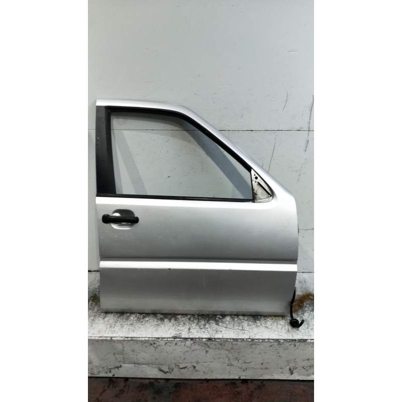 Recambio de puerta delantera derecha para nissan terrano ii (r20) 2.7 tdi 4wd referencia OEM IAM  5P 