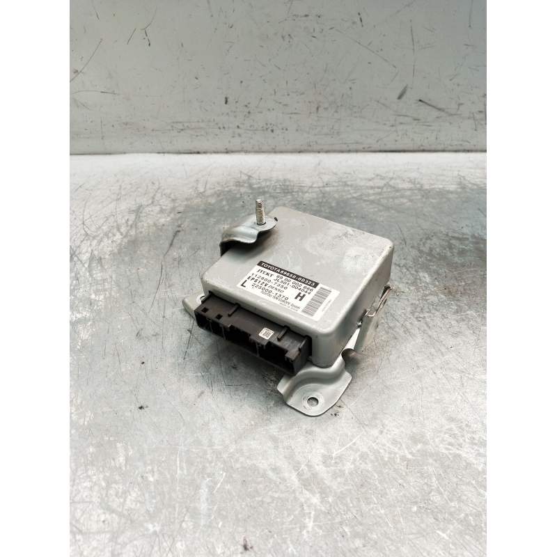 Recambio de modulo electronico para toyota yaris live referencia OEM IAM 896500d323 1129007350  2013