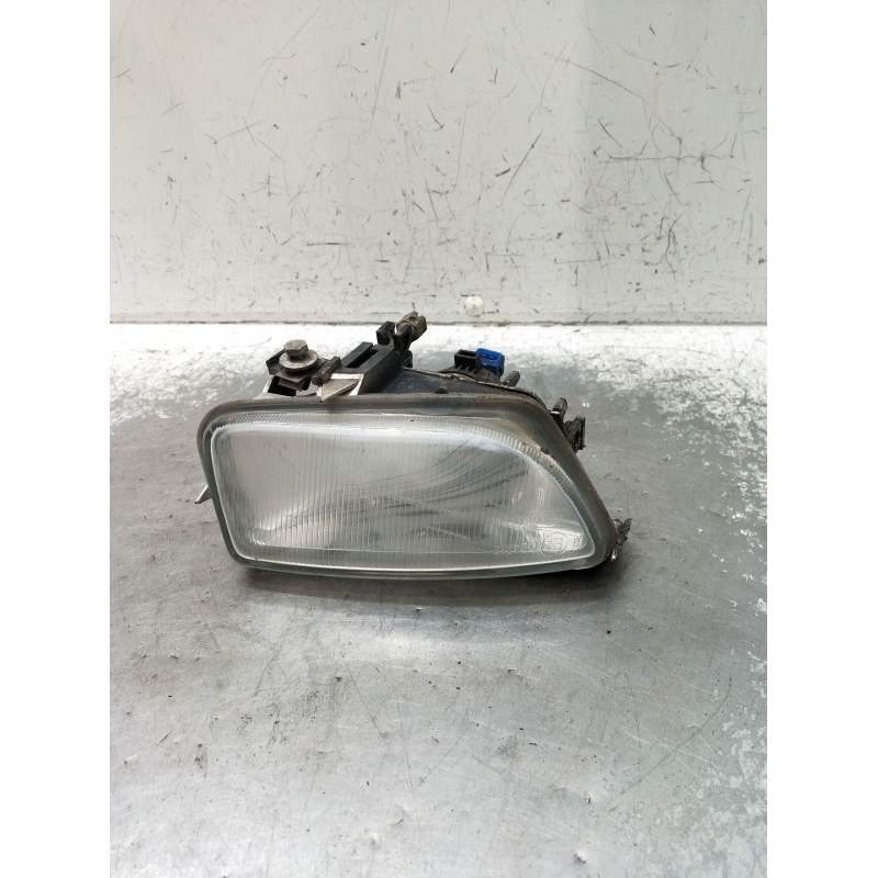 Recambio de faro antiniebla derecho para citroën saxo (s0, s1) 1.5 d referencia OEM IAM   1999
