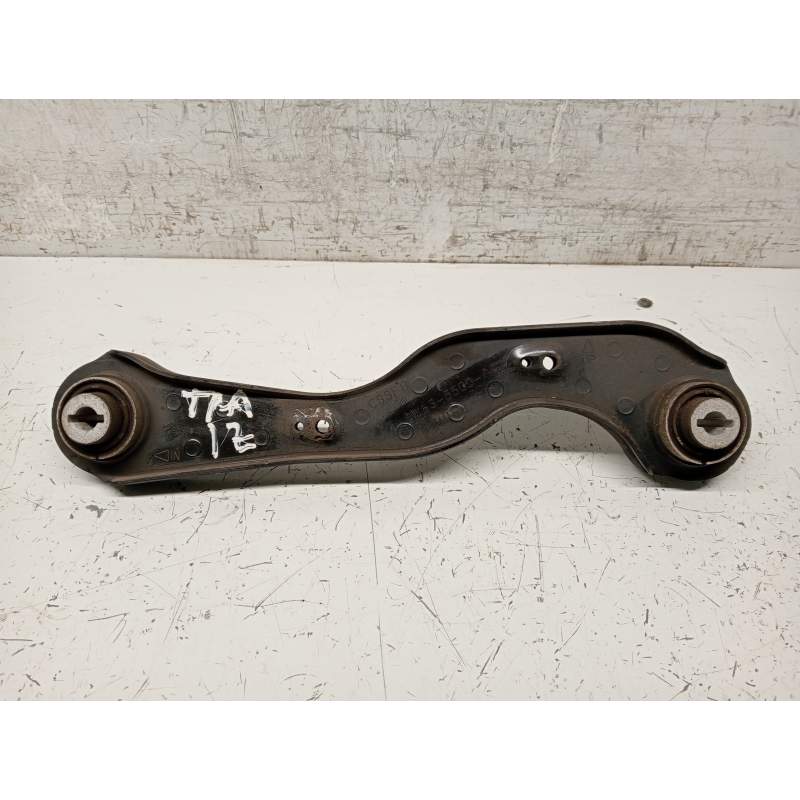 Recambio de brazo suspension superior trasero izquierdo para jaguar f-pace referencia OEM IAM HK835500AC  