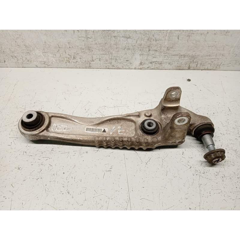 Recambio de brazo suspension inferior delantero izquierdo para jaguar f-pace referencia OEM IAM HK833C255 HK833C255BA 