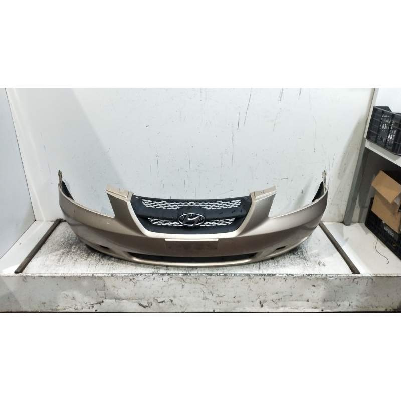 Recambio de paragolpes delantero para hyundai sonata v (nf) 2.0 crdi referencia OEM IAM   