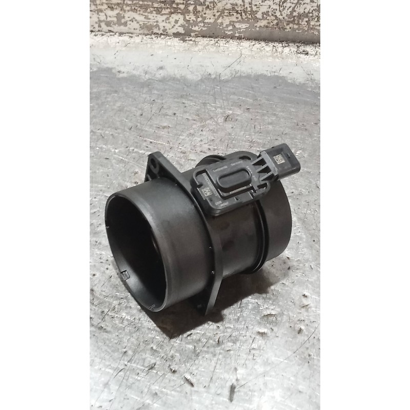 Recambio de caudalimetro para mercedes sprinterii caja cerrada (desde 01.06) 2.1 cdi cat referencia OEM IAM 5WK98101 A6450900048