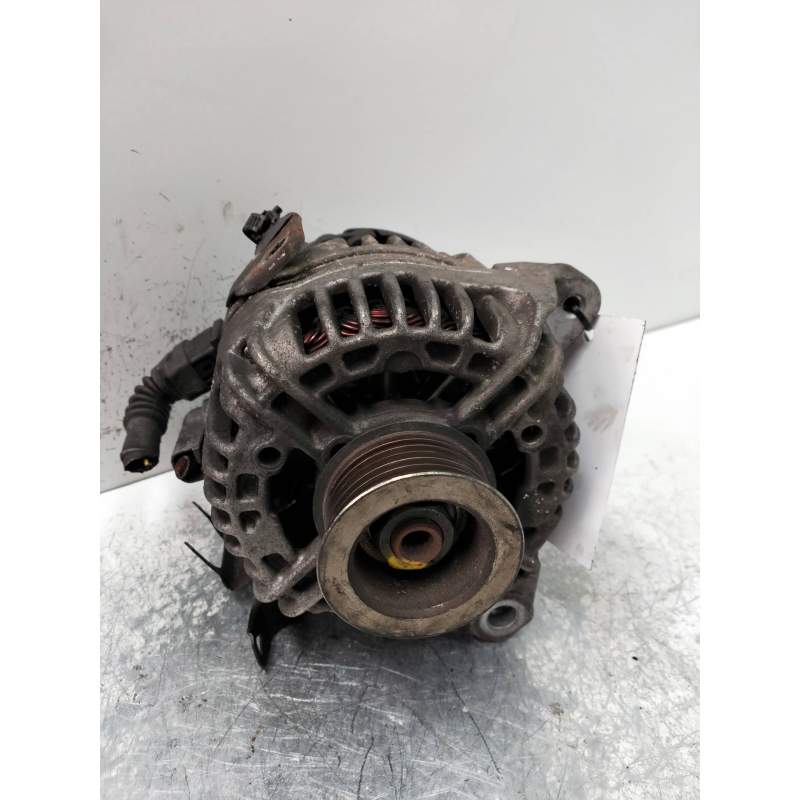 Recambio de alternador para toyota avensis wagon (t25) 2.0 16v cat referencia OEM IAM 0124325085 BOSCH 20VTI