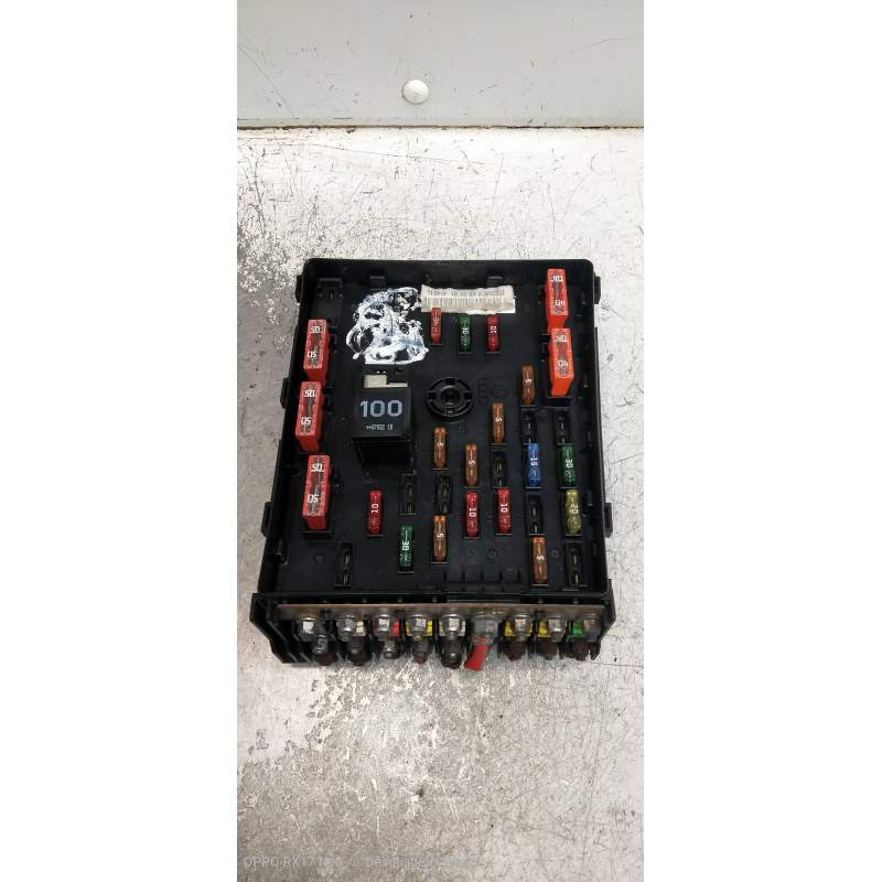 Recambio de caja reles / fusibles para volkswagen passat variant (3c5) advance referencia OEM IAM 3C0937125 19TDI 2005