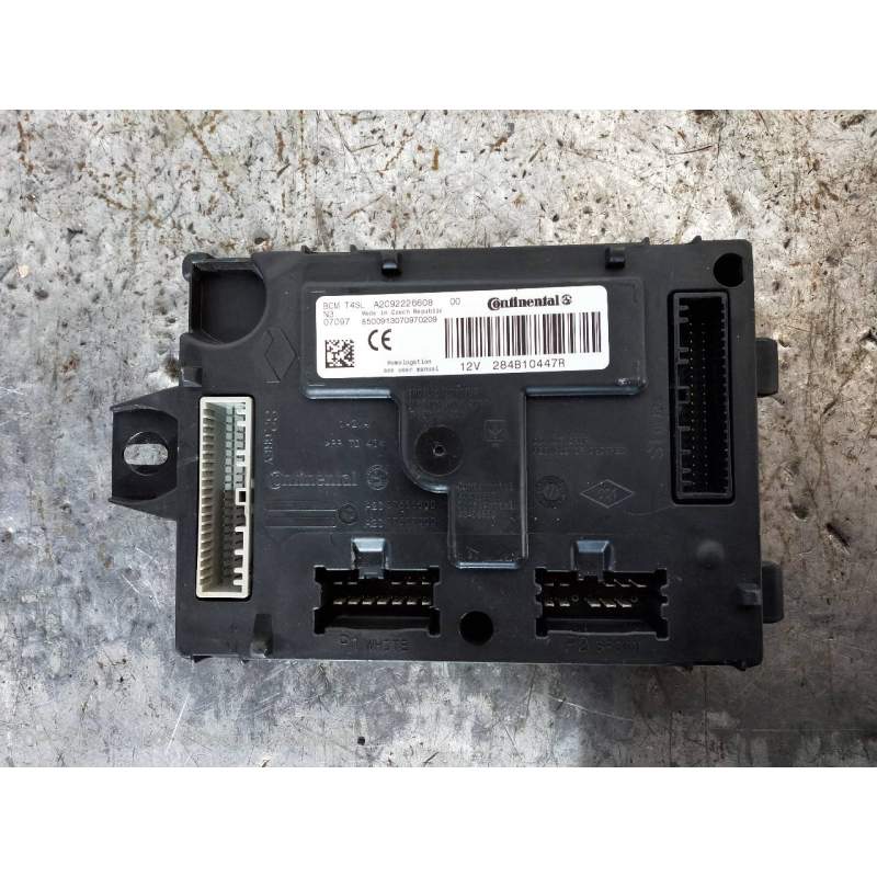 Recambio de modulo electronico para dacia duster ii comfort referencia OEM IAM 284B10447R A2C92226608 2017