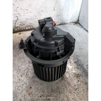 MOTOR CALEFACCION N109038B 2017