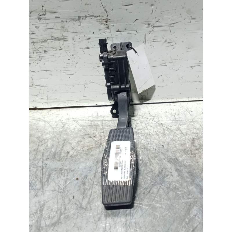 Recambio de potenciometro pedal para cadillac bls business referencia OEM IAM 9186724 6PV00832200 