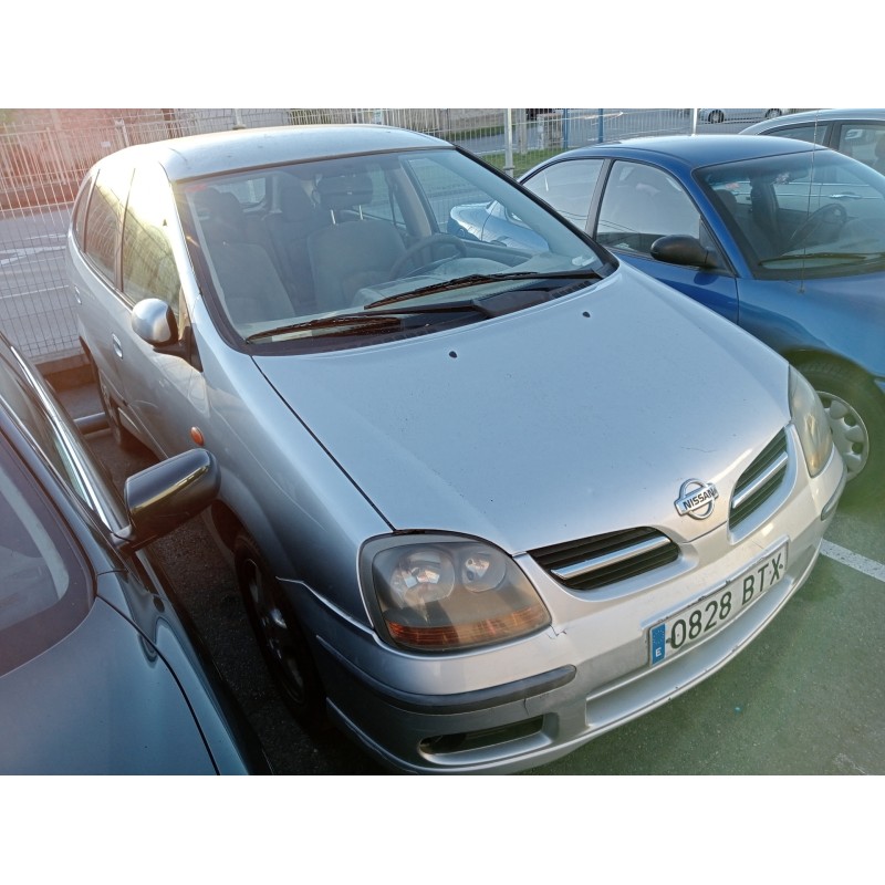 nissan almera tino (v10m) del año 2002