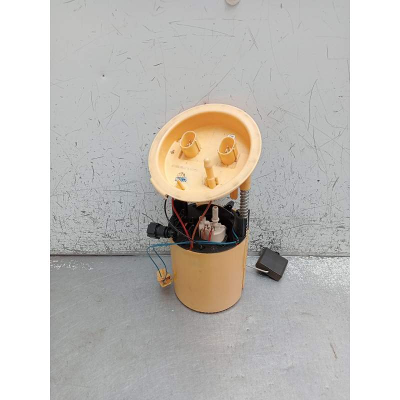 Recambio de bomba combustible para bmw x1 (e84) sdrive 18 d referencia OEM IAM 7190943 A2C53215722 2009